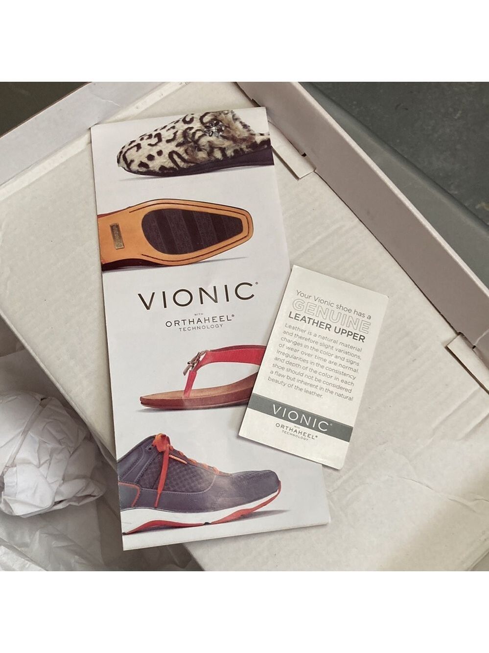 𝅺VIONIC cushioned snakeskin wedge - Picture 9 of 10